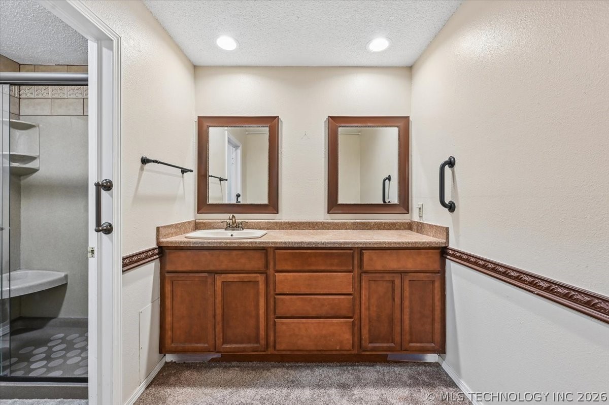 6522 S 111th East Avenue Property Photo 19