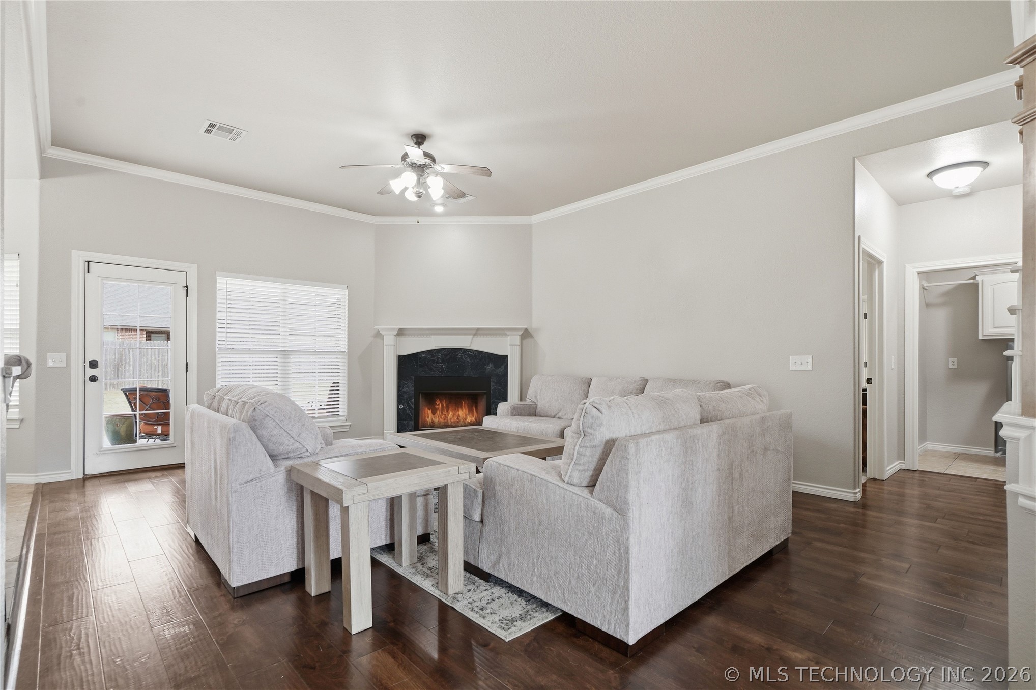 2608675 Property Photo 3