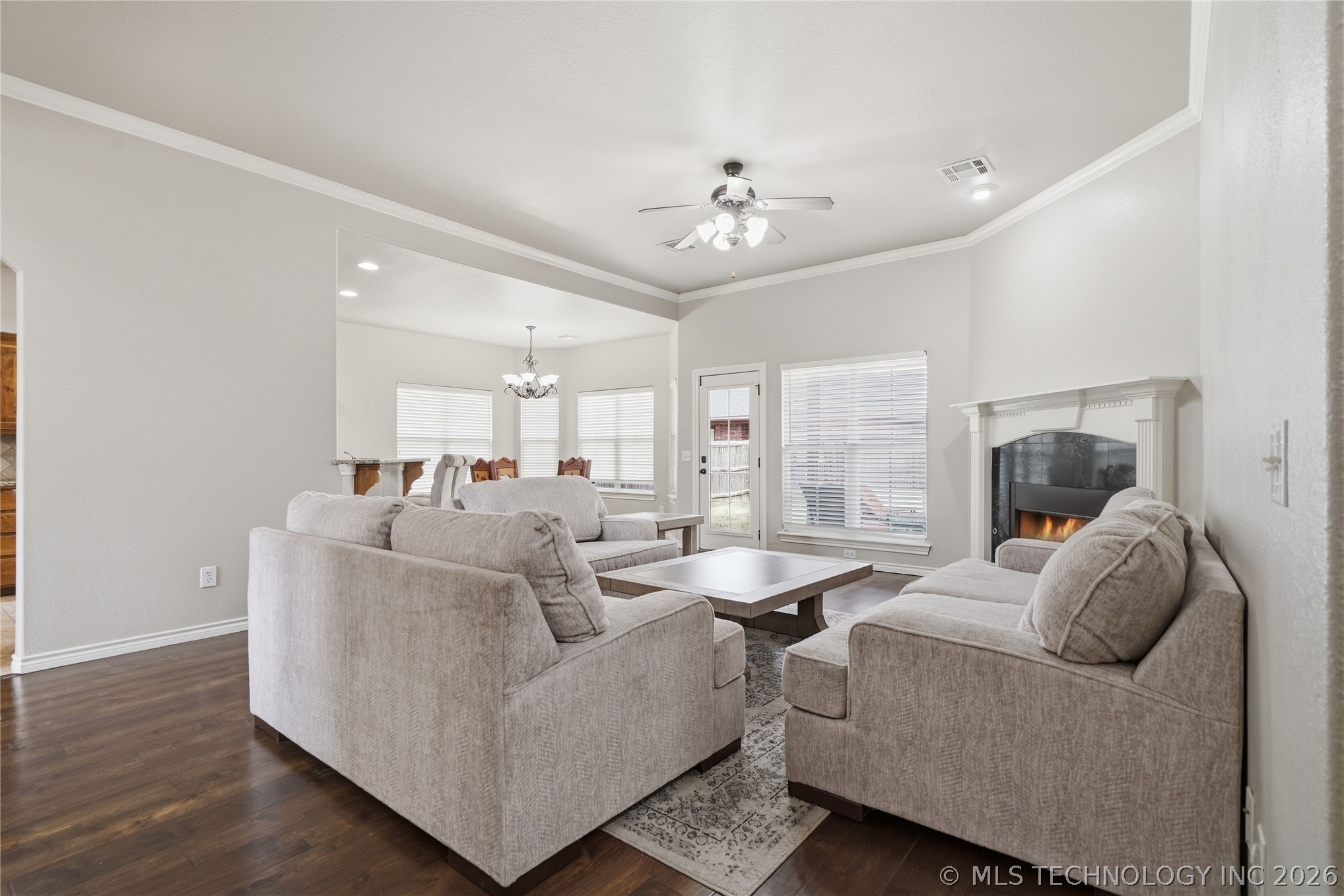2608675 Property Photo 6