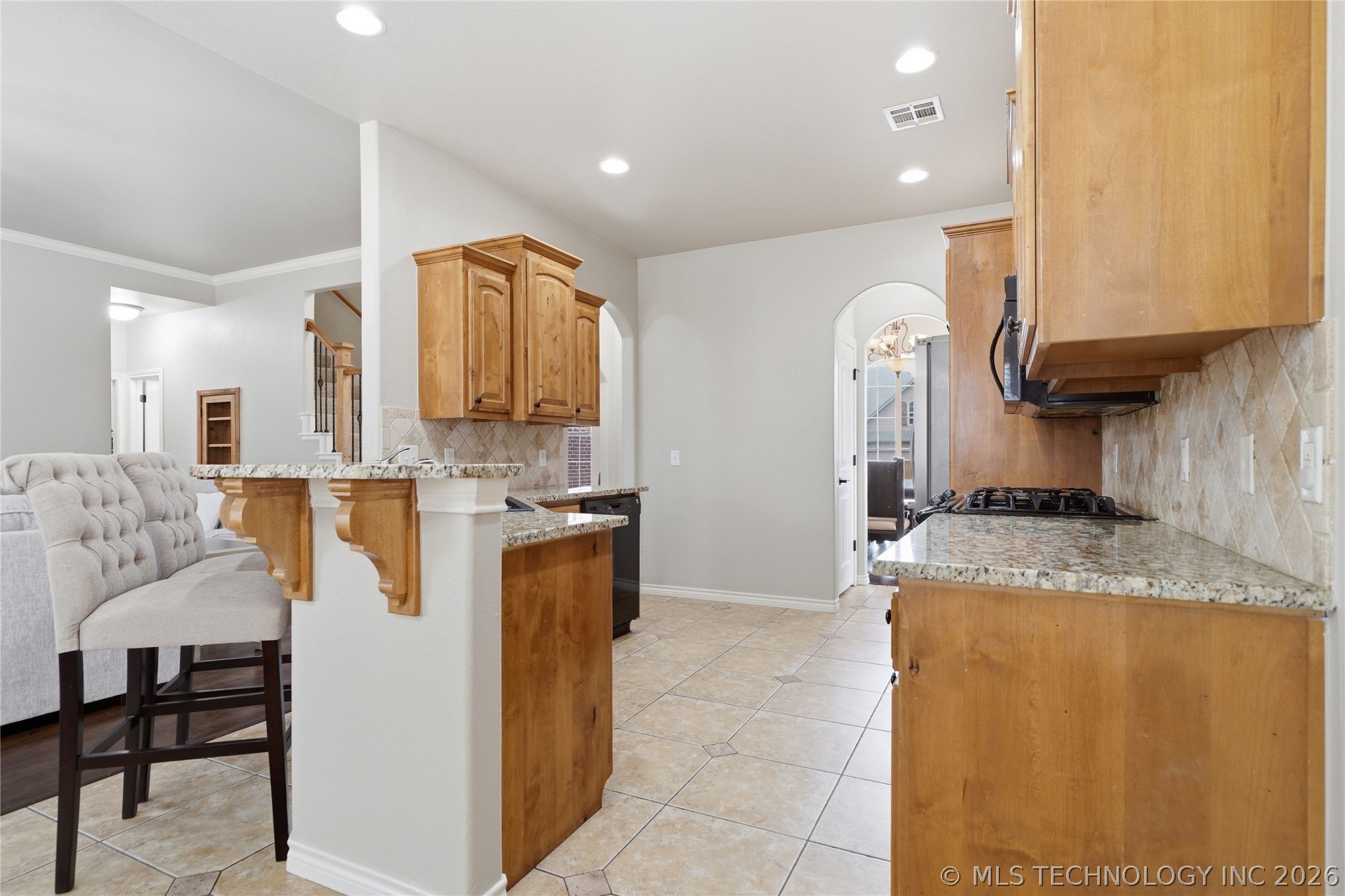 2608675 Property Photo 10