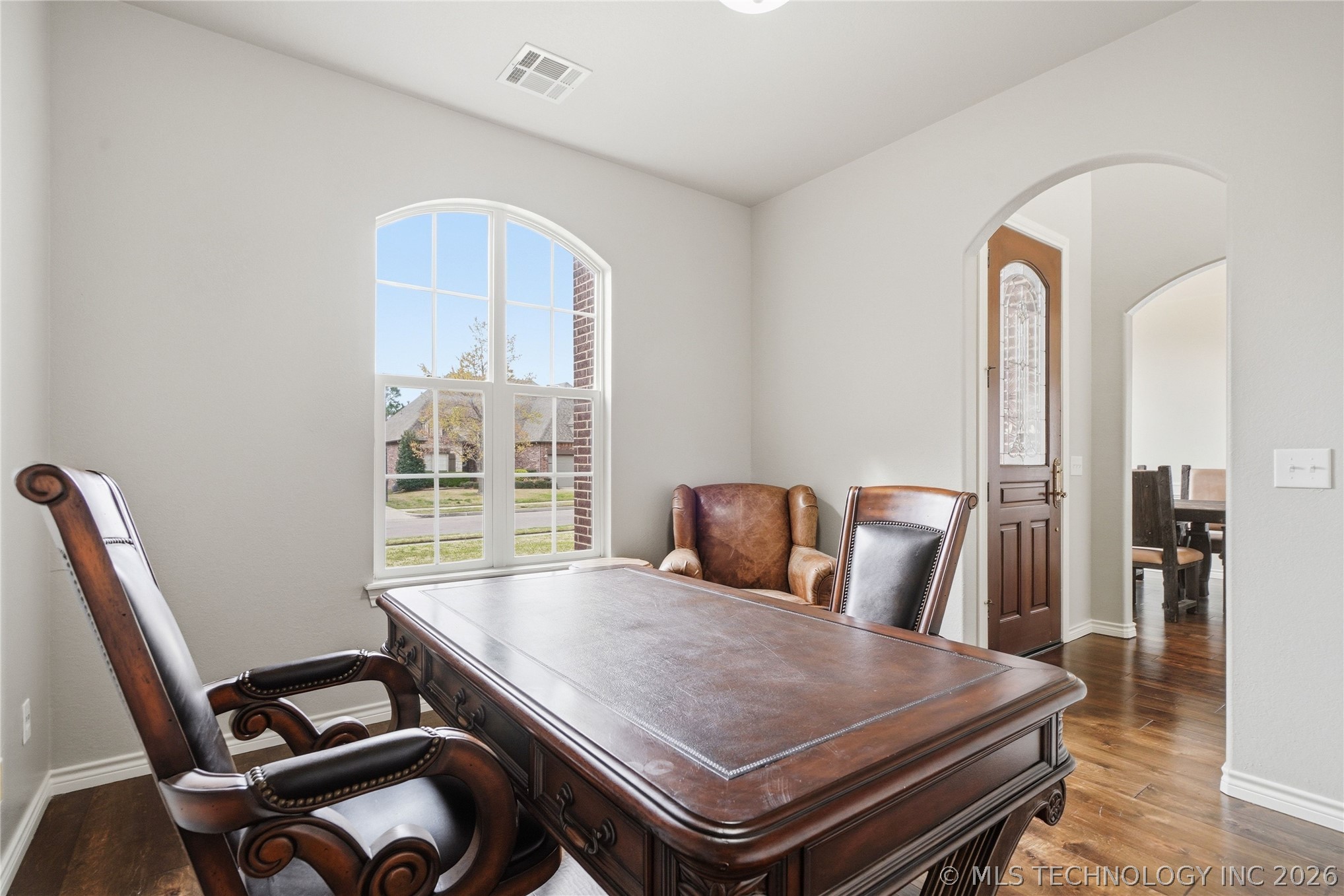 2608675 Property Photo 11