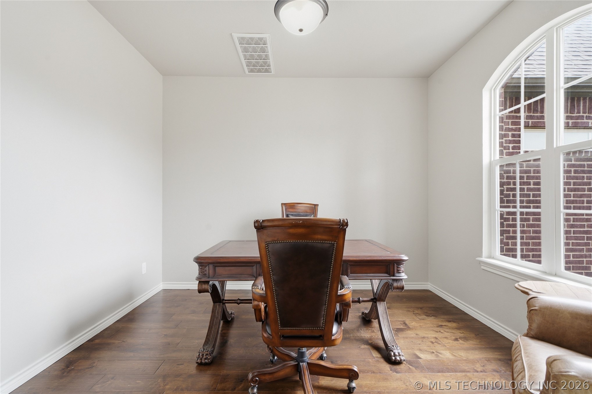 2608675 Property Photo 12