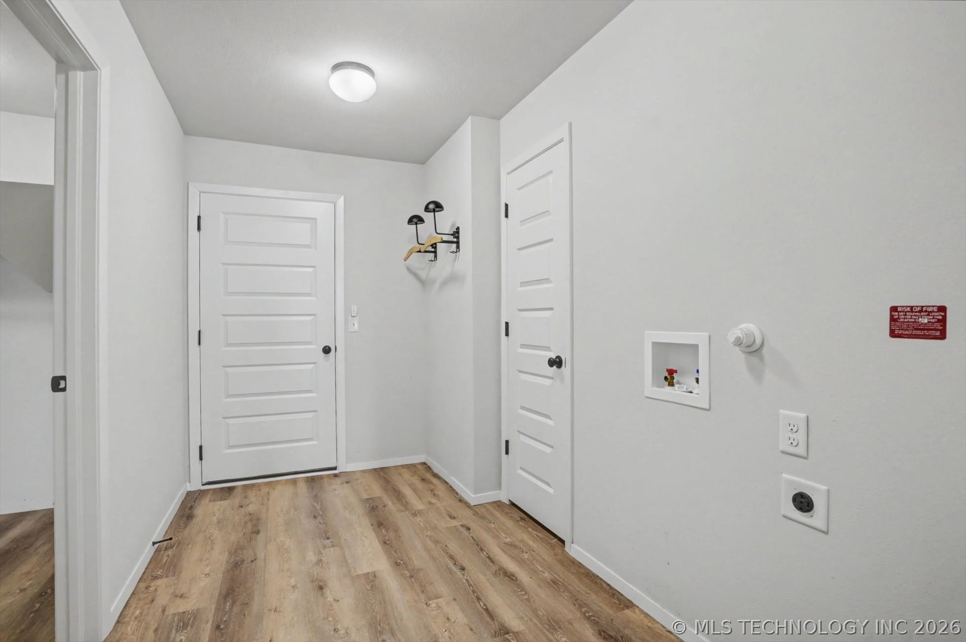 7303 E 89th Street Property Photo 24