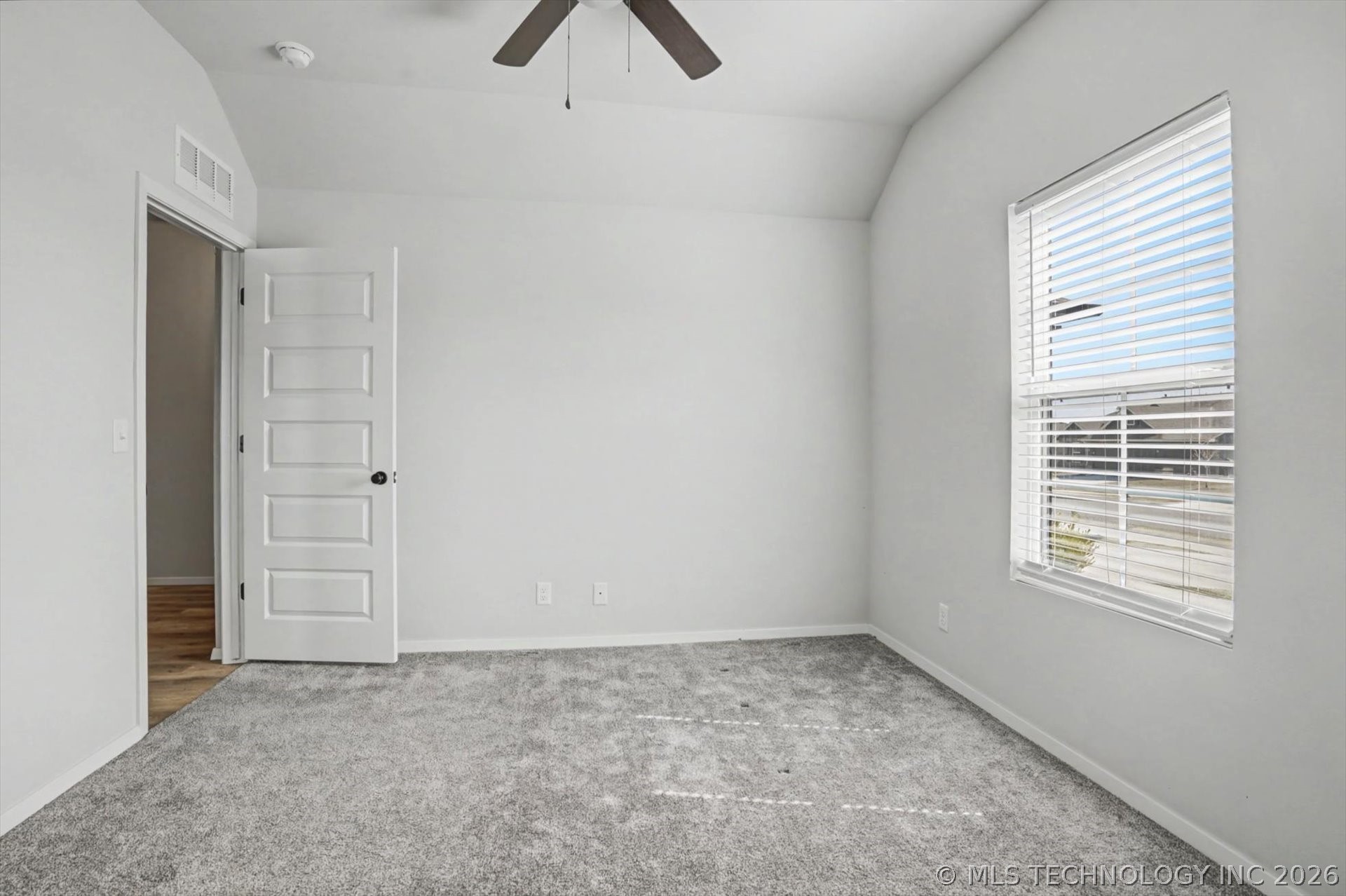7303 E 89th Street Property Photo 26