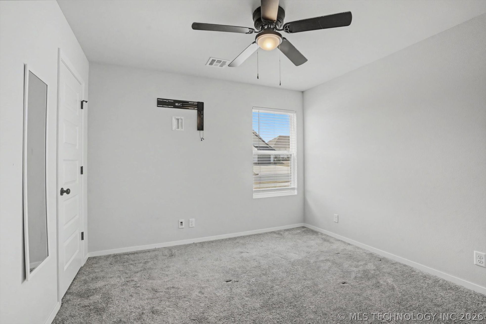 7303 E 89th Street Property Photo 29