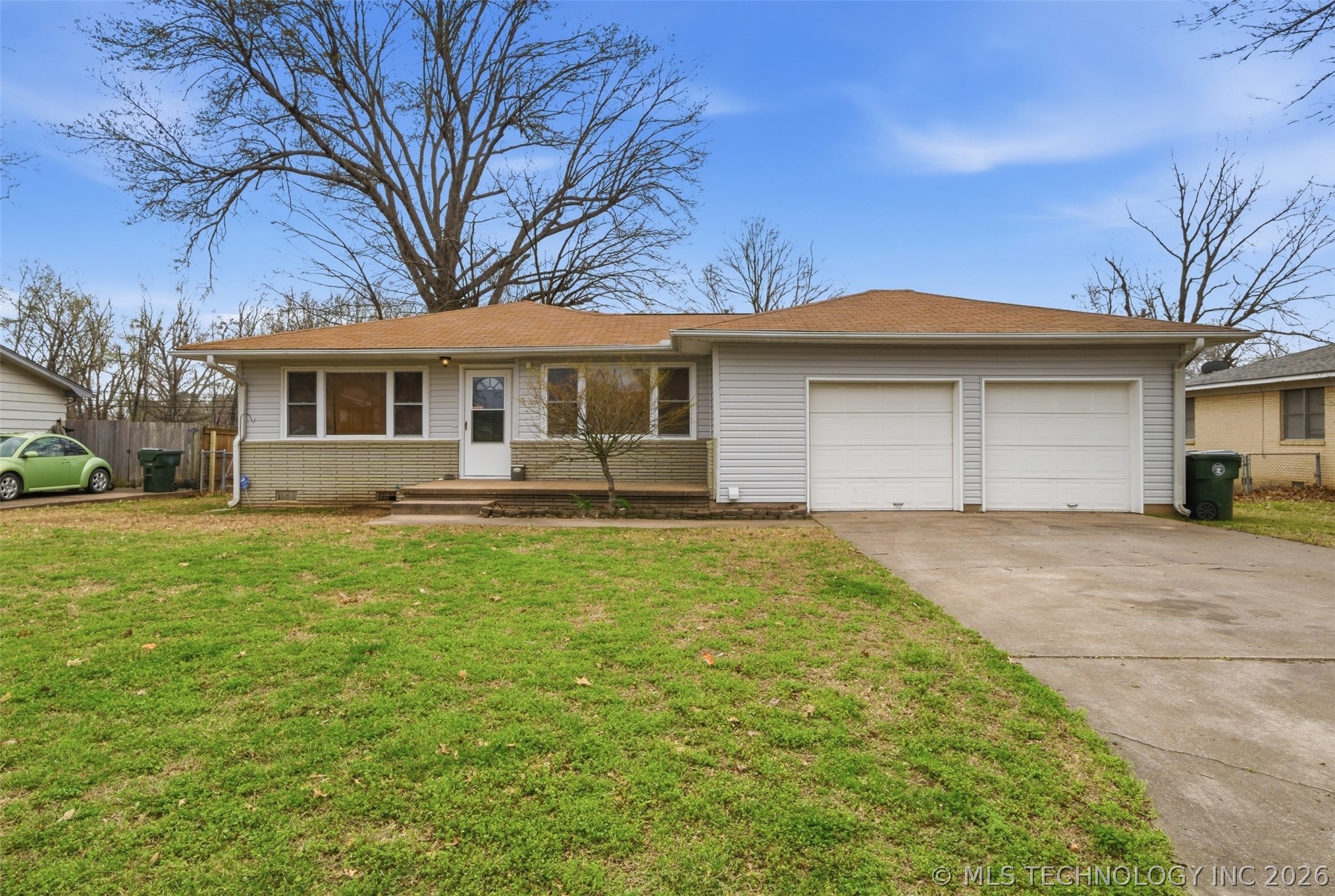 2549 Monta Place Property Photo 1