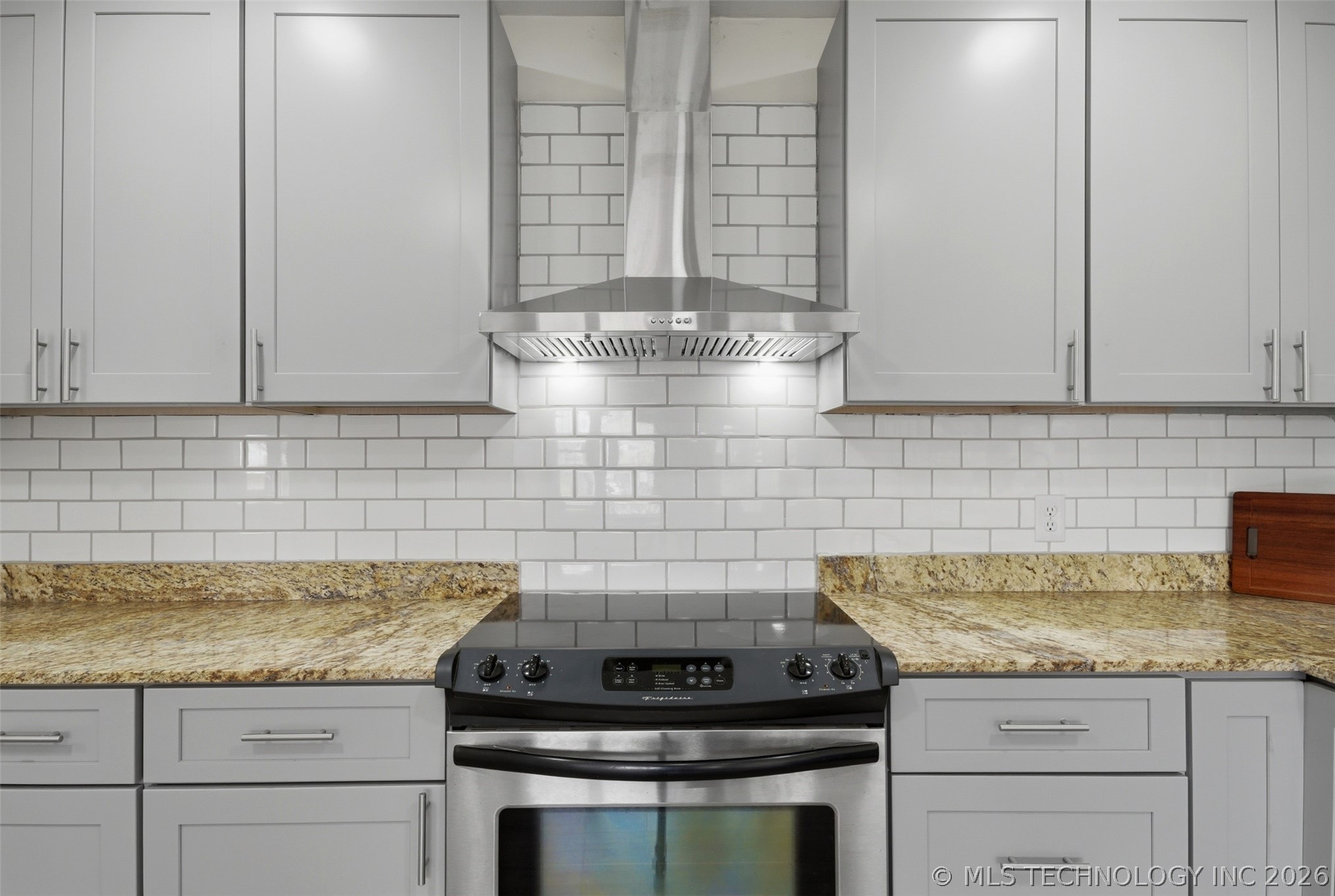 2549 Monta Place Property Photo 15