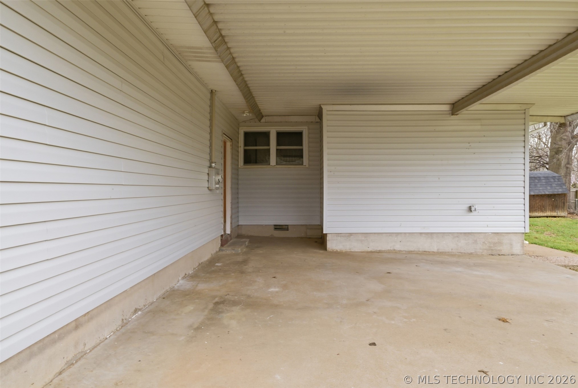 2549 Monta Place Property Photo 30