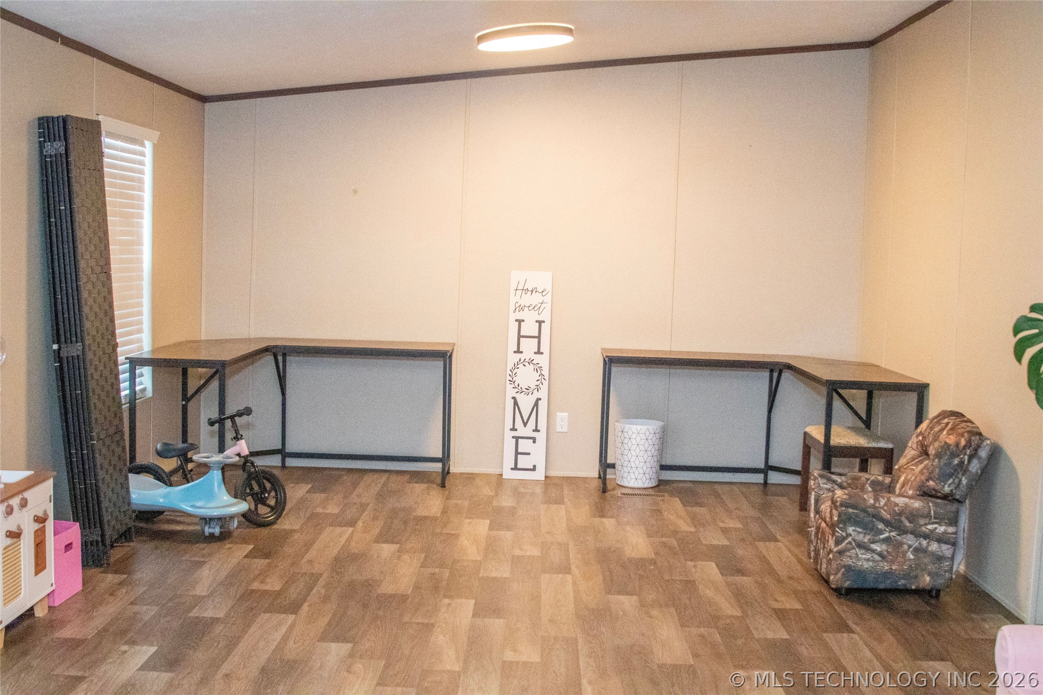 17810 Harreld Road Property Photo 12