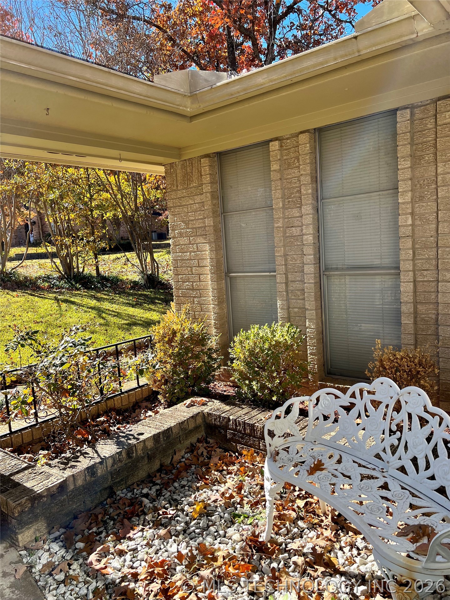 906 Briarwood Place Property Photo 8