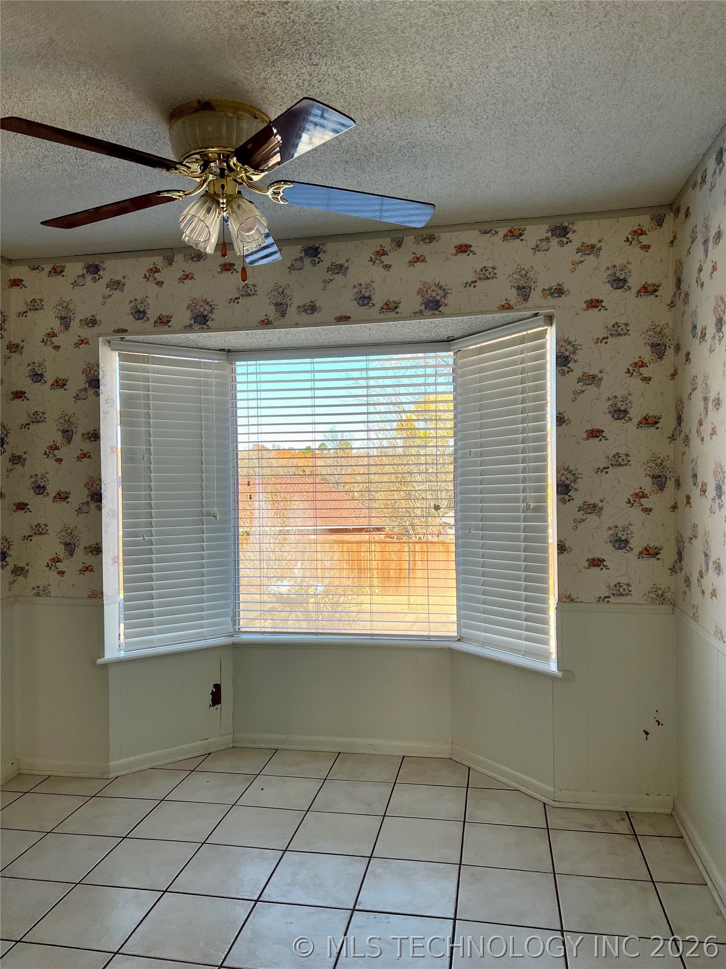 906 Briarwood Place Property Photo 17