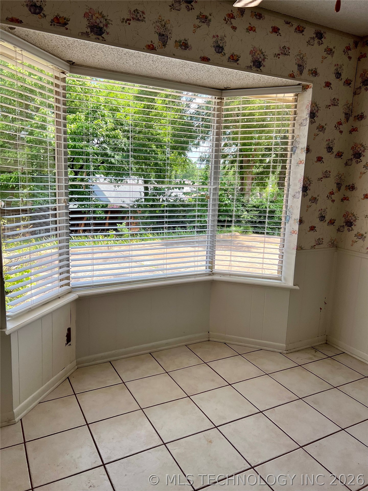 906 Briarwood Place Property Photo 31