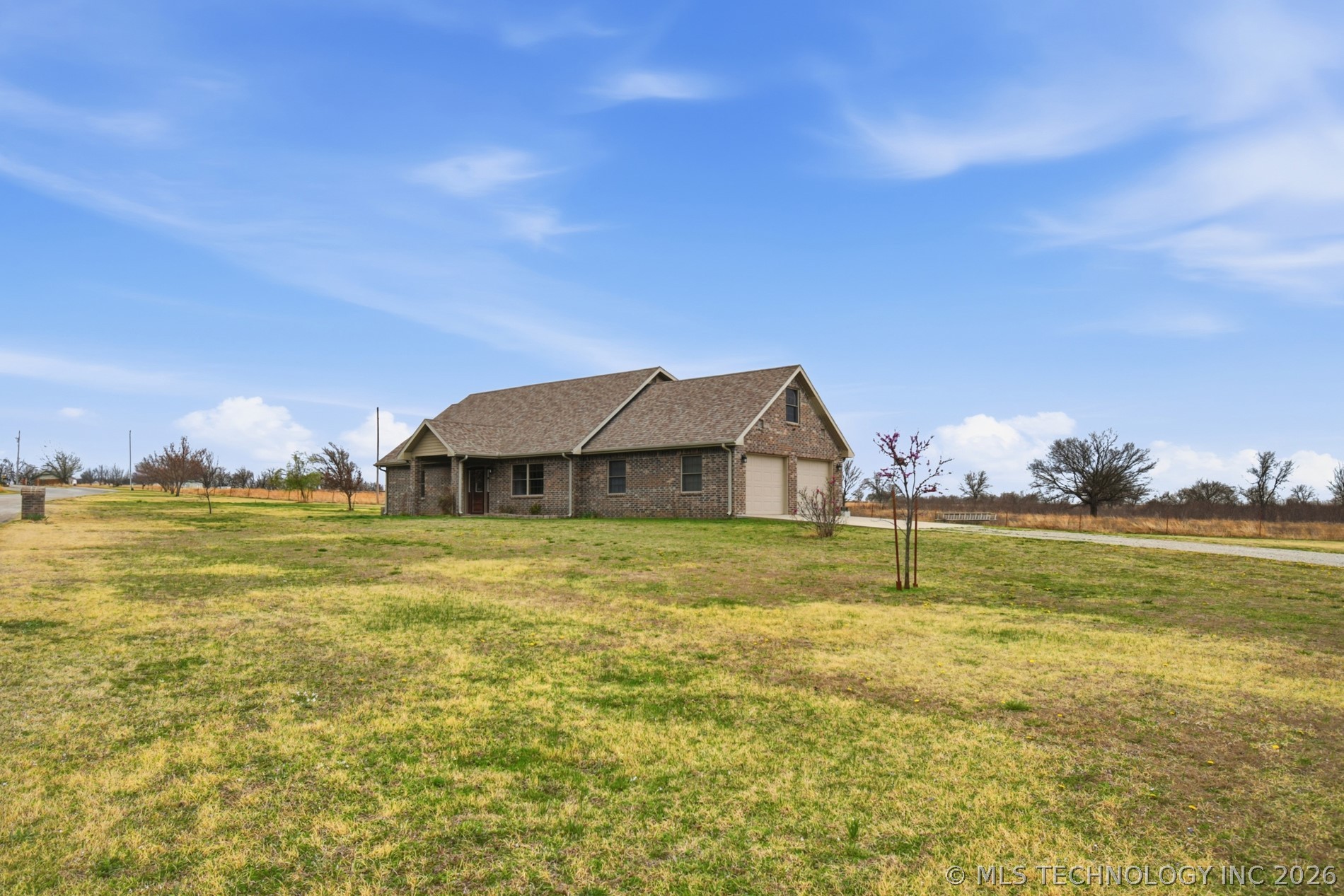 16145 Ew 255th Road Property Photo 5