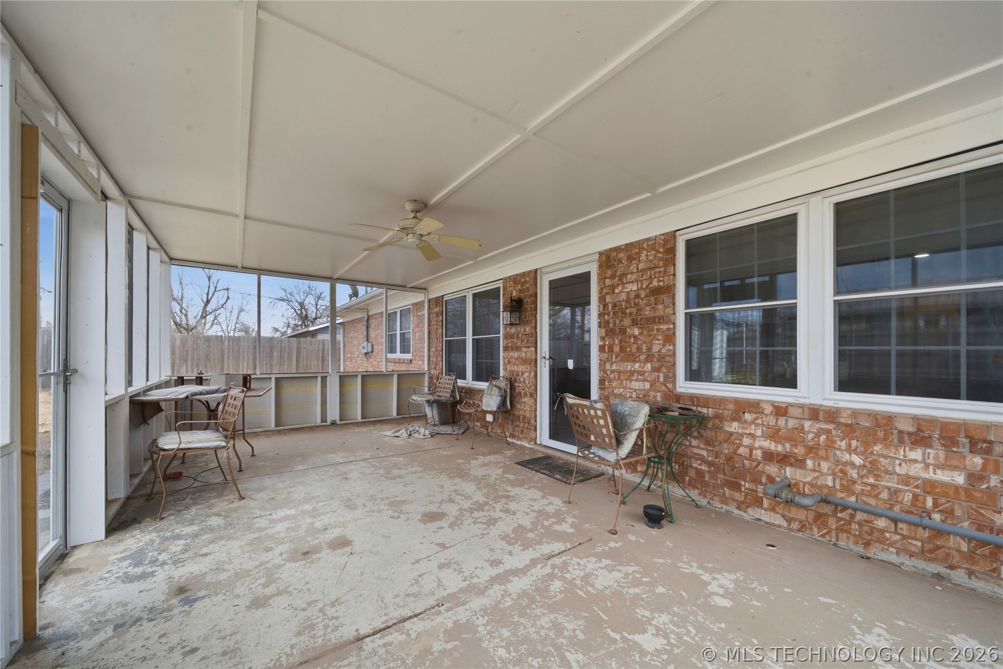 407 W Tobago Drive Property Photo 20