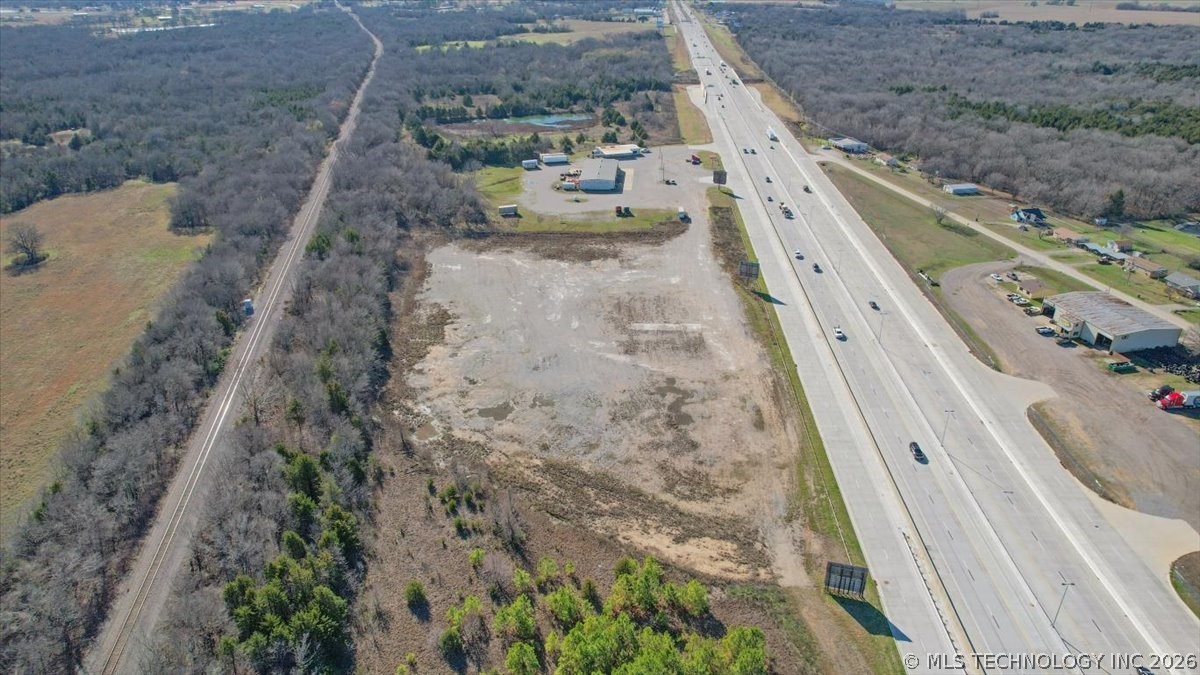 9104 Us Hwy 69 Property Photo 11