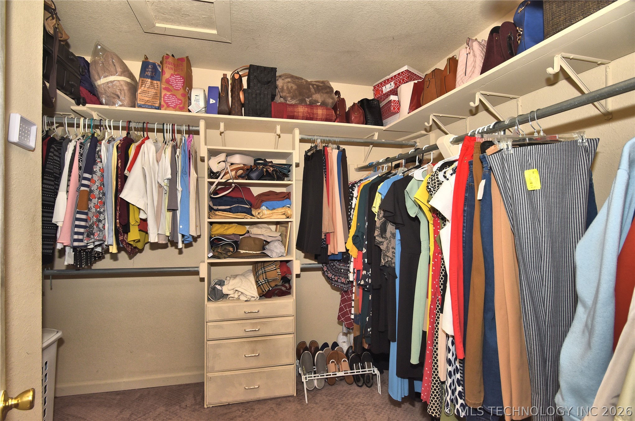 1810 W Independence Street N Property Photo 17