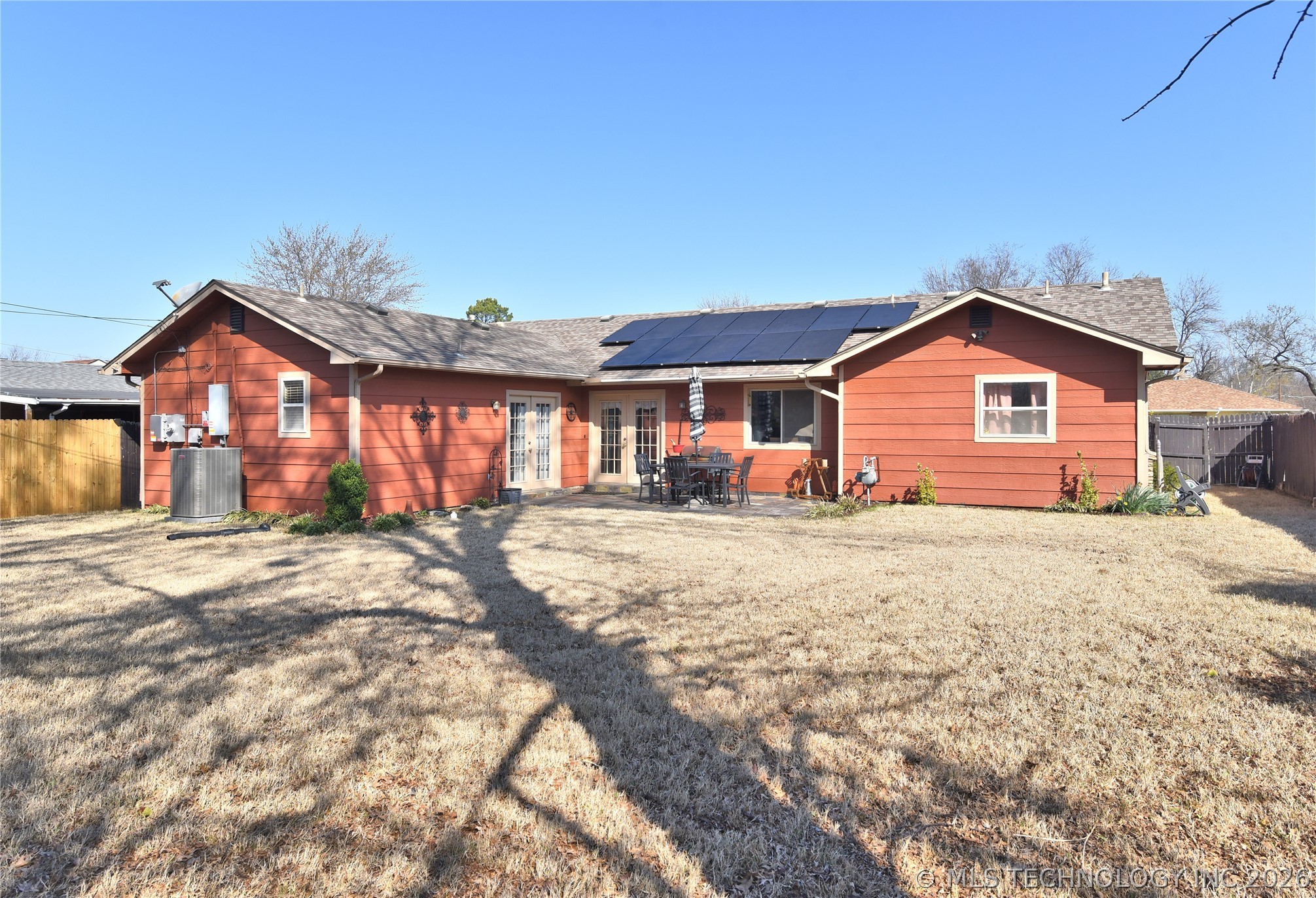 1810 W Independence Street N Property Photo 27
