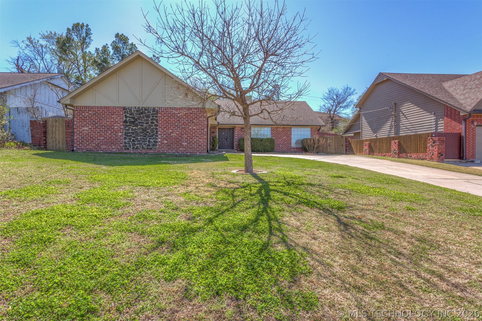 7634 E 58th Place Property Photo 49