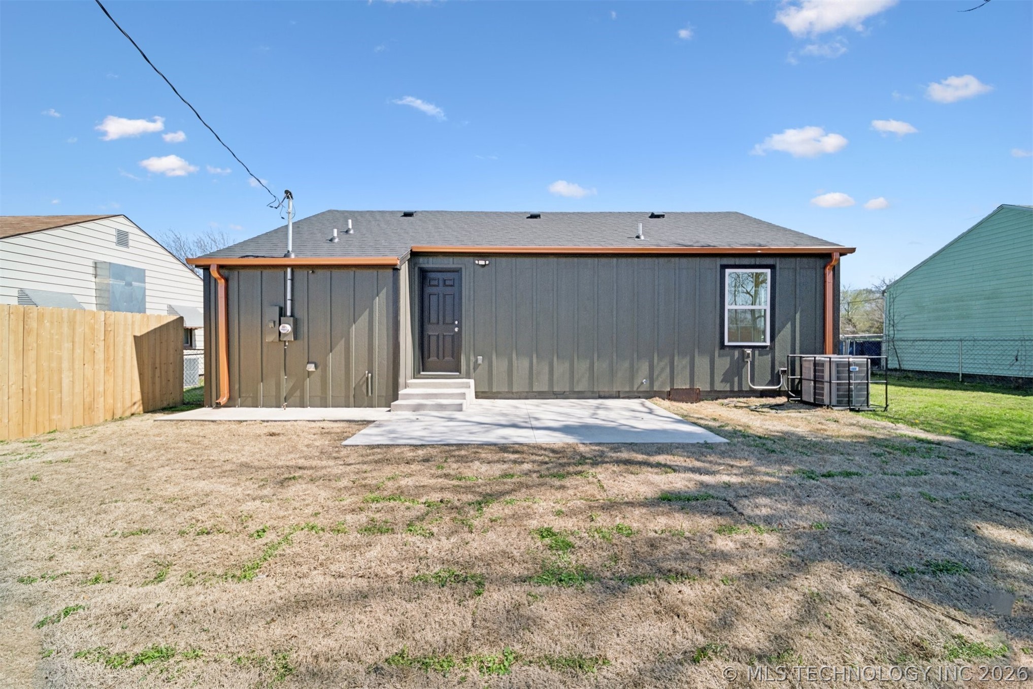 1508 N Irvington Avenue Property Photo 14