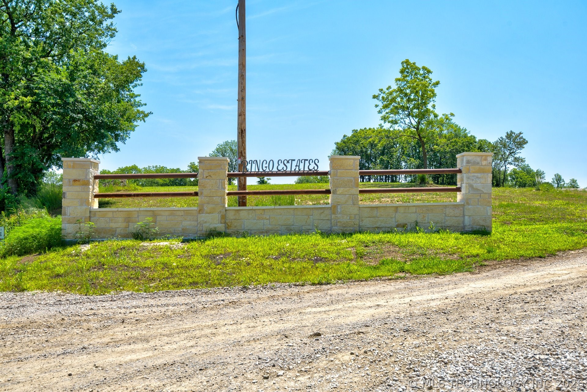 30261 N 3994 Drive Property Photo 4