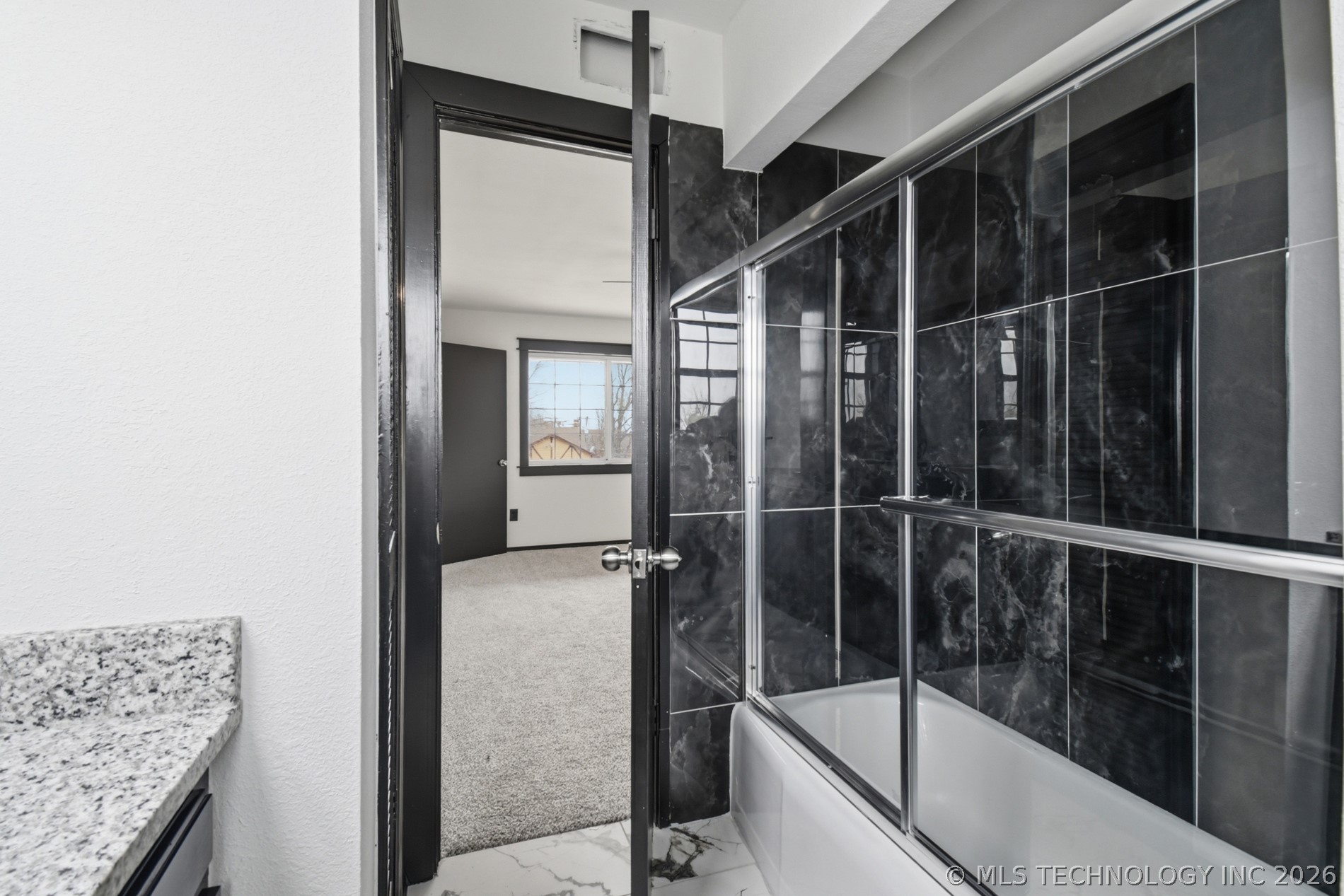 2227 S 83rd East Avenue Property Photo 17