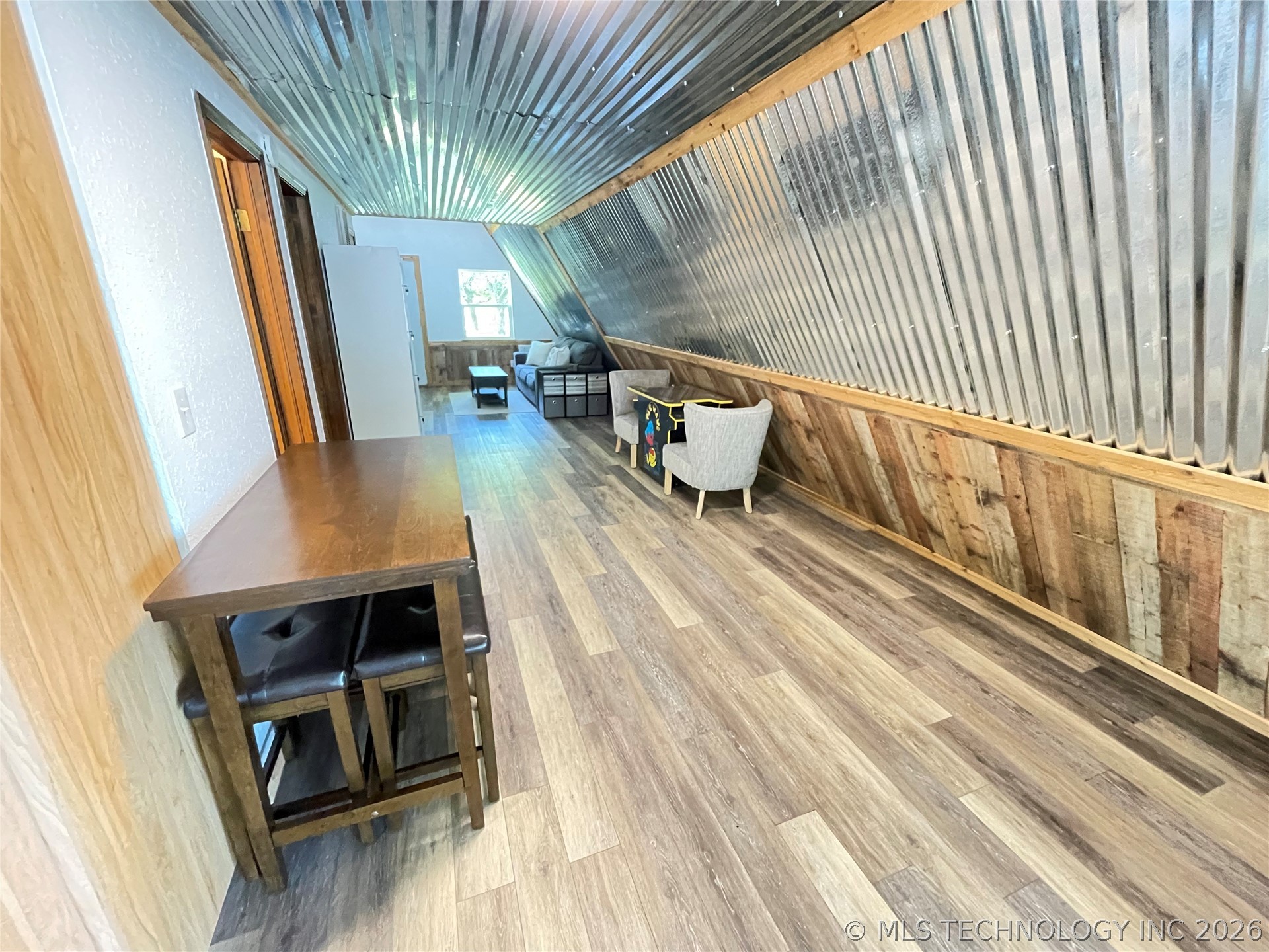 421375 E 1150 Road Property Photo 23