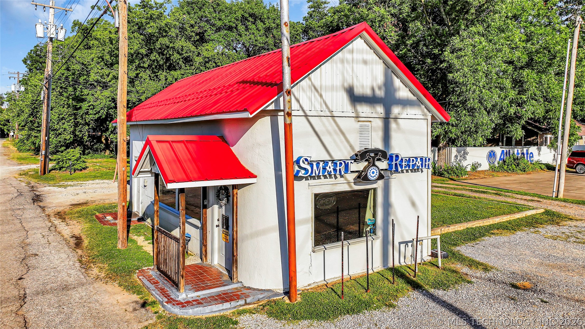 116 S Commerce Property Photo 8