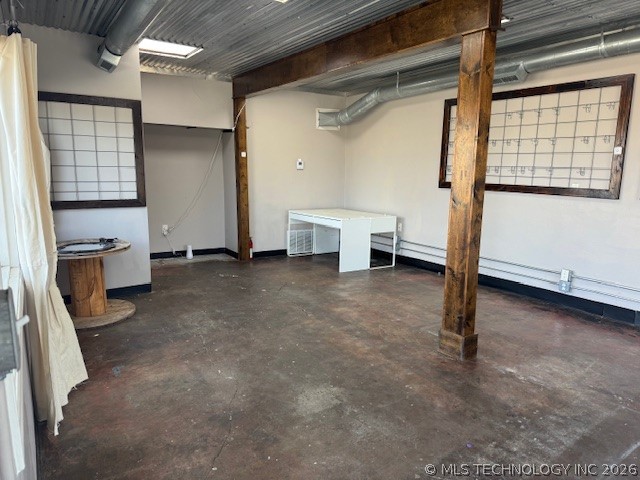 116 S Commerce Property Photo 15