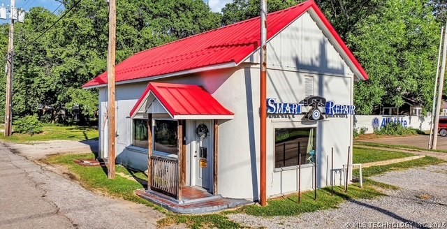 116 S Commerce Property Photo 19