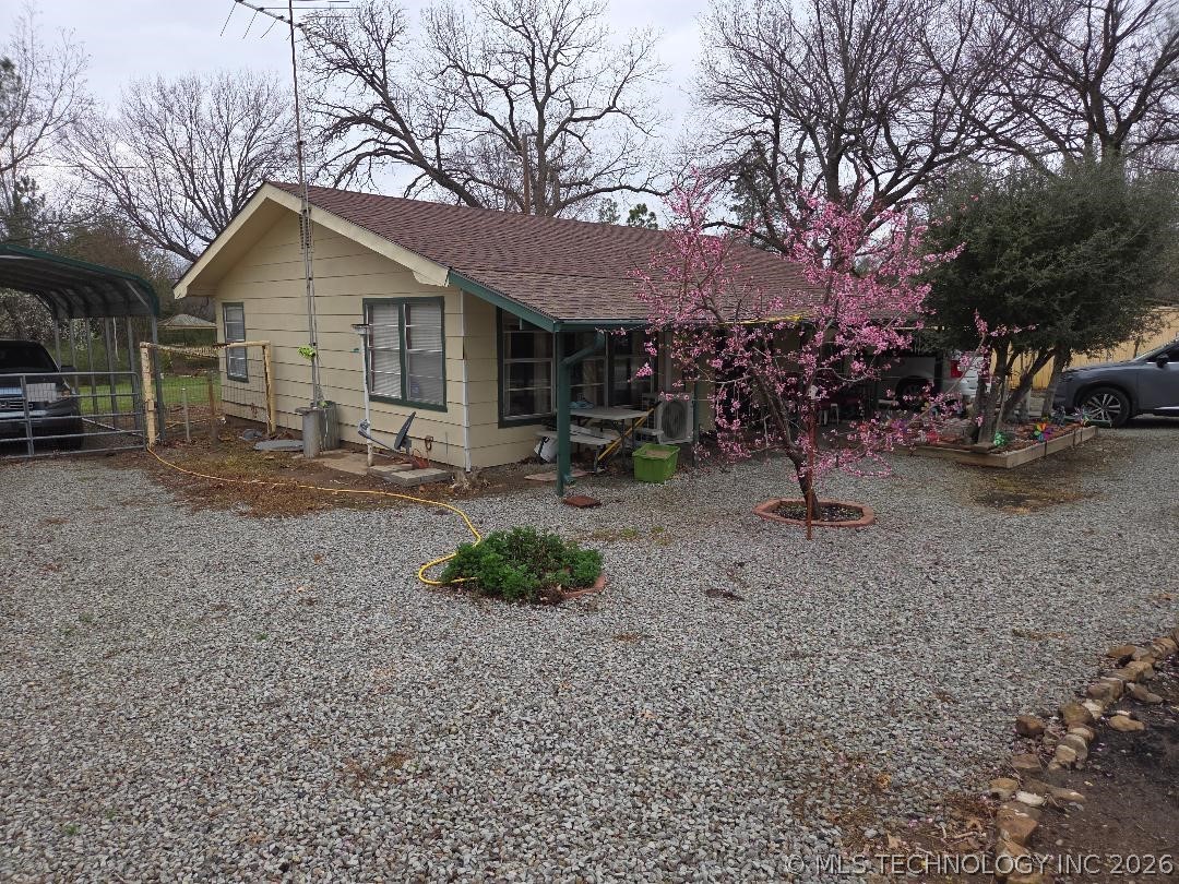 120290 S 4182 Property Photo 4