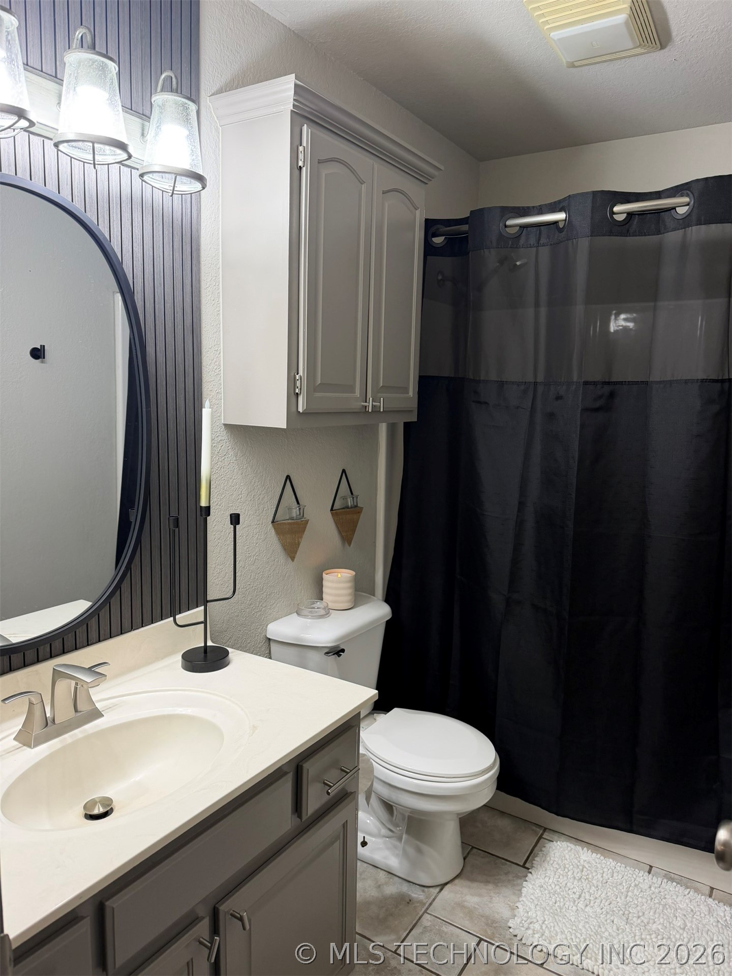 1813 Nightingale Circle Property Photo 16