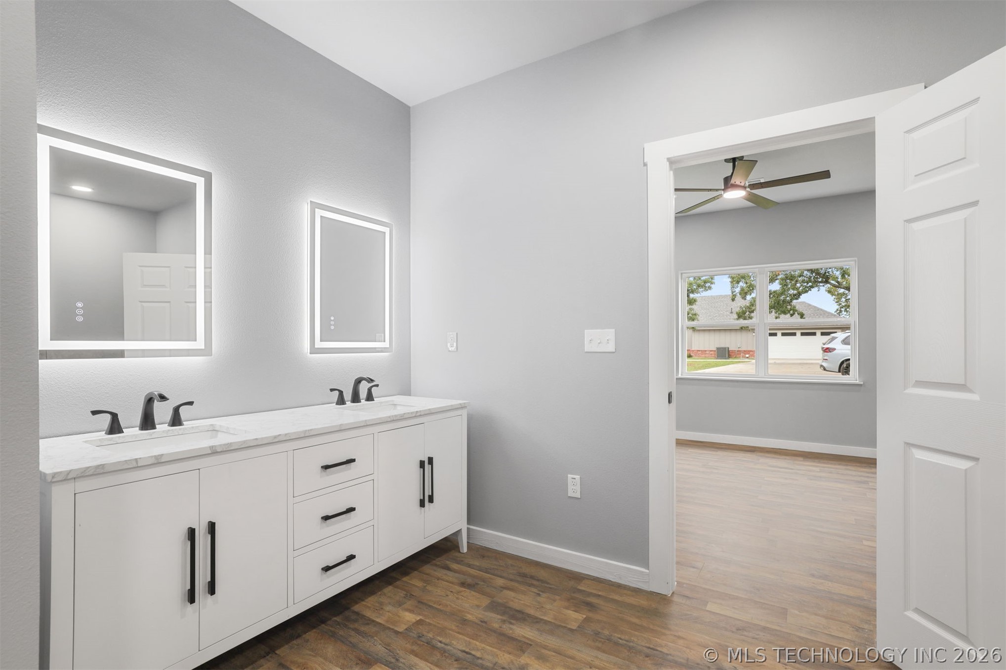 491 2nd Street Property Photo 16