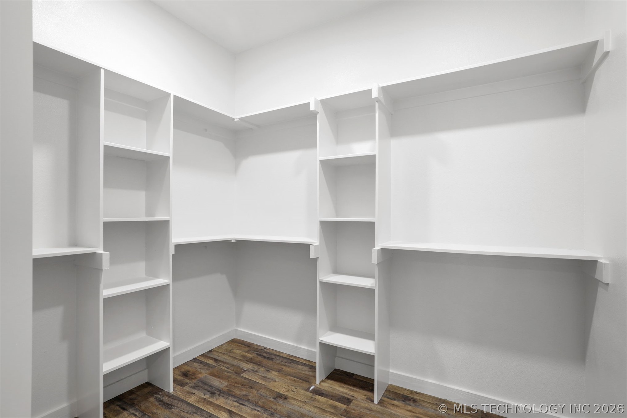 491 2nd Street Property Photo 17