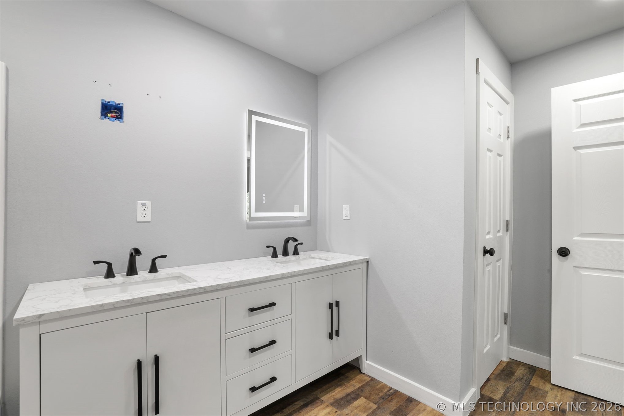 491 2nd Street Property Photo 22