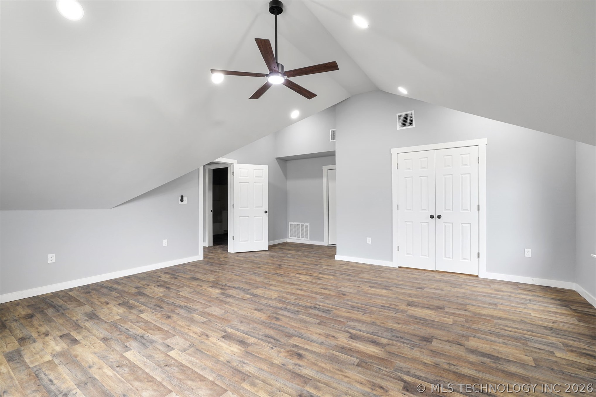 491 2nd Street Property Photo 26