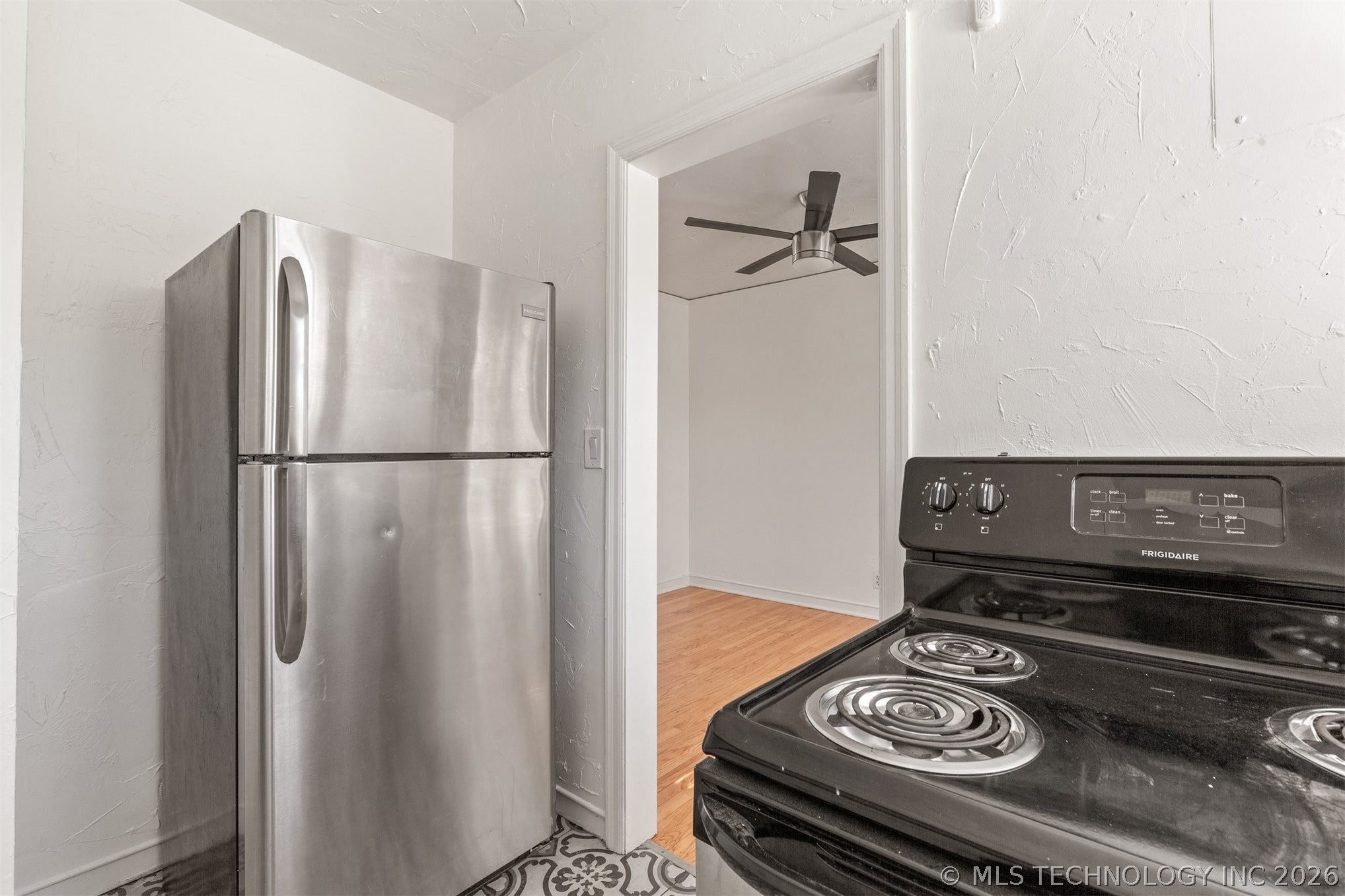 1520 E 17th Street Property Photo 17
