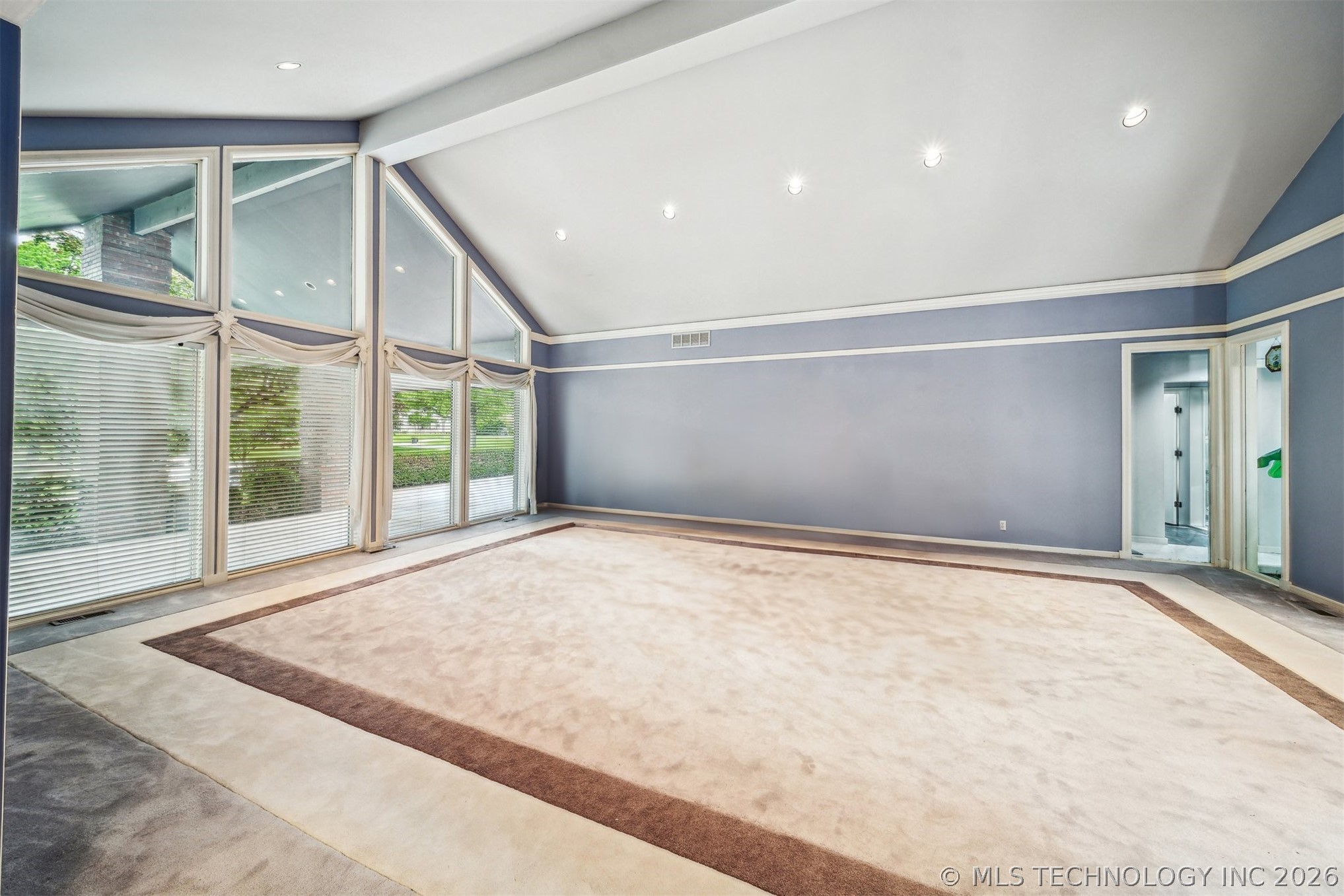 3219 S Birmingham Avenue Property Photo 6