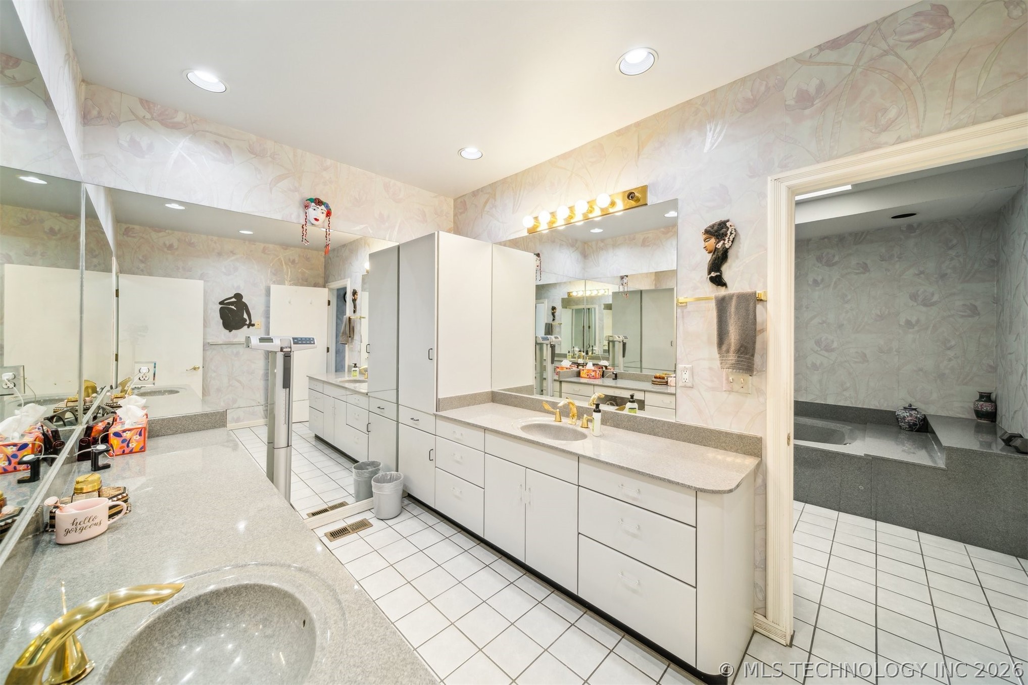 3219 S Birmingham Avenue Property Photo 21