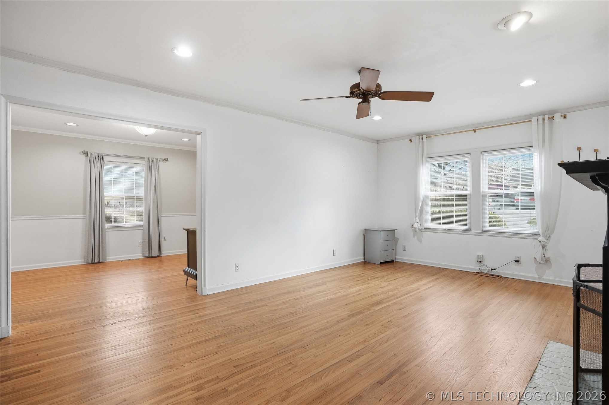 3543 E 22nd Street Property Photo 5