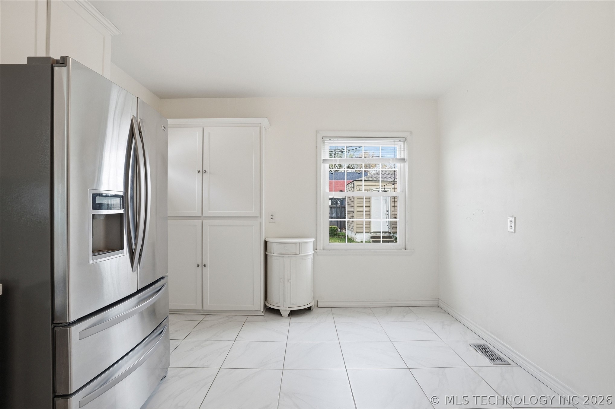 3543 E 22nd Street Property Photo 16