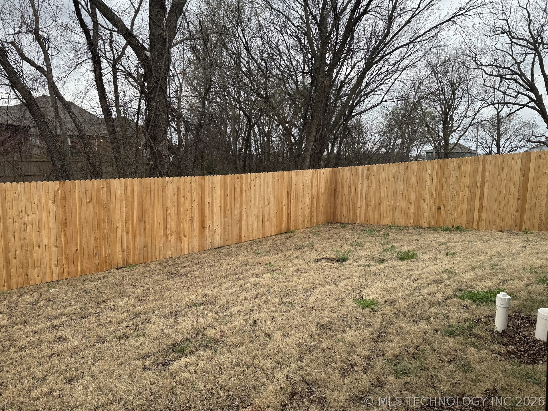 1027 E Delmar Street Property Photo 7