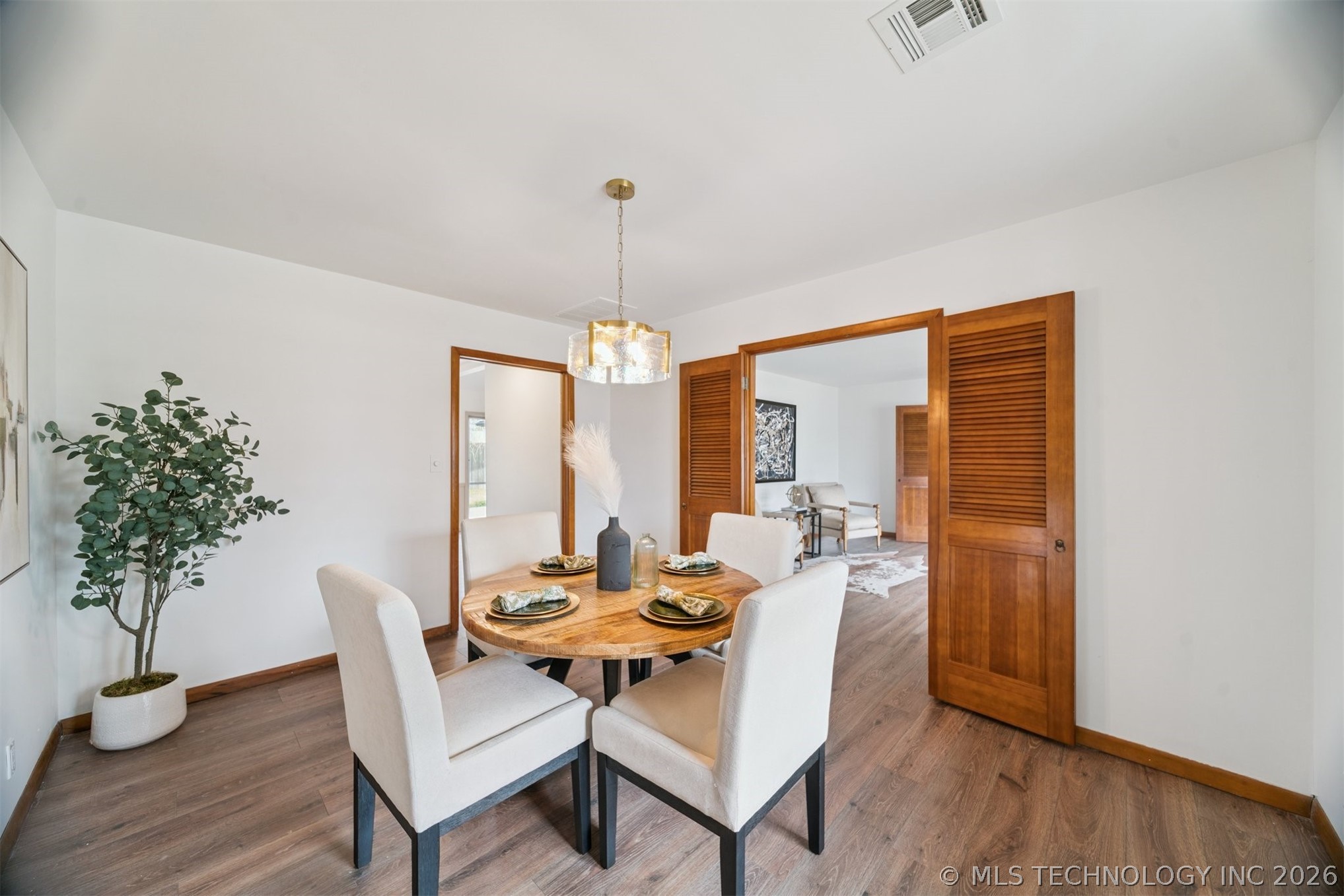 5855 E 46th Place Property Photo 10