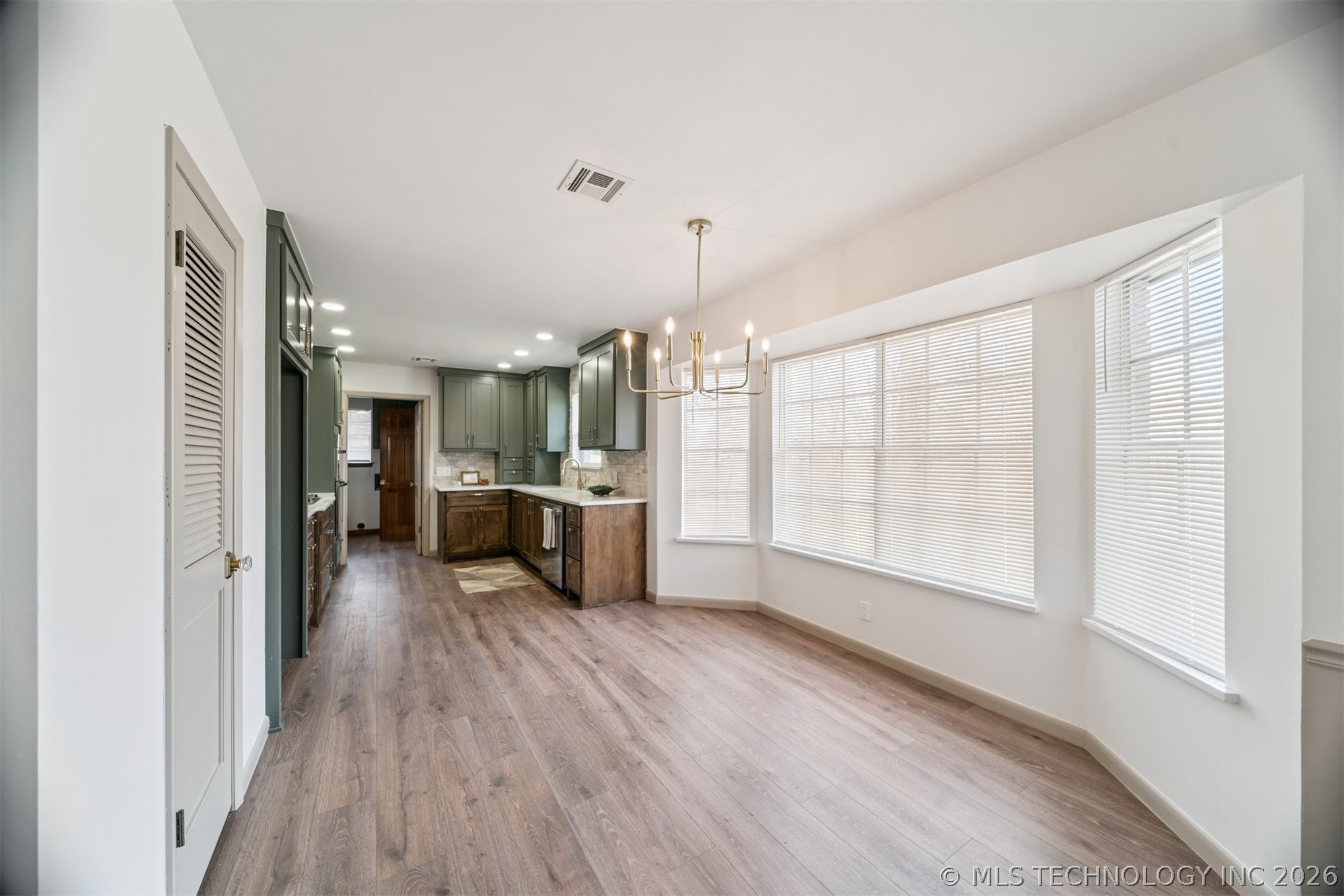 5855 E 46th Place Property Photo 17