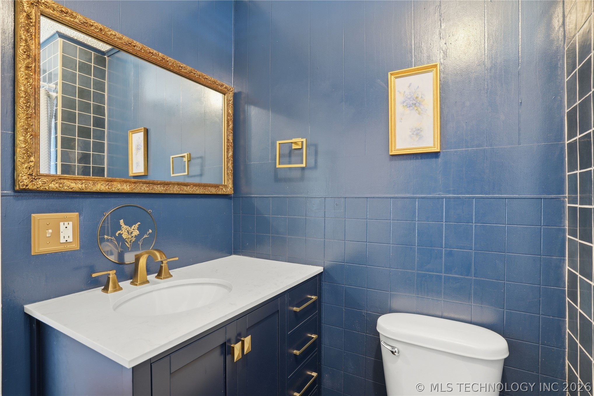 307 E 3rd Street Property Photo 19