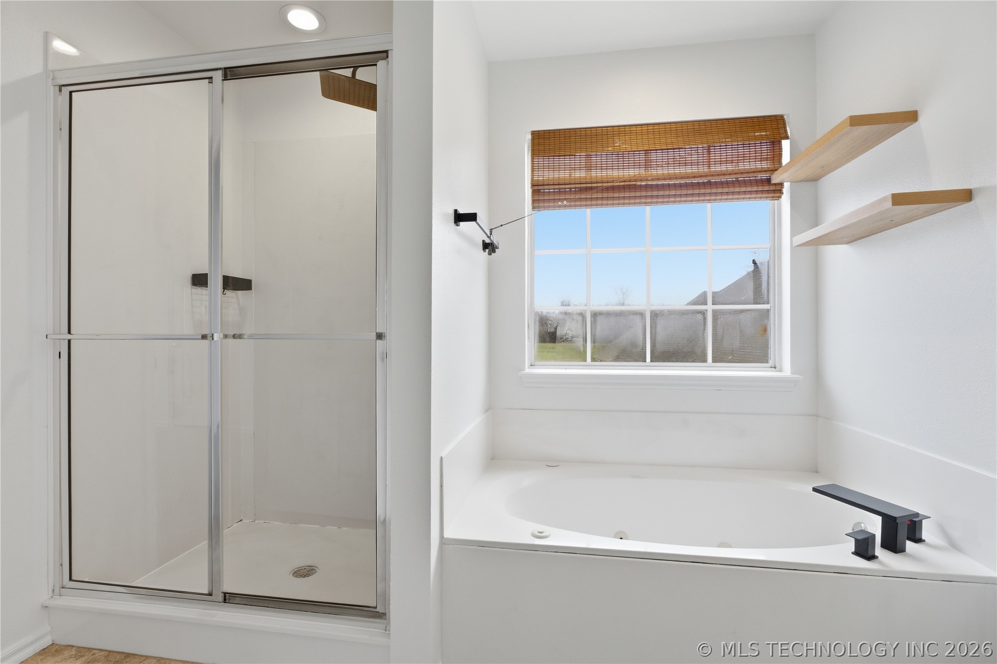 12313 S 98th East Avenue Property Photo 24