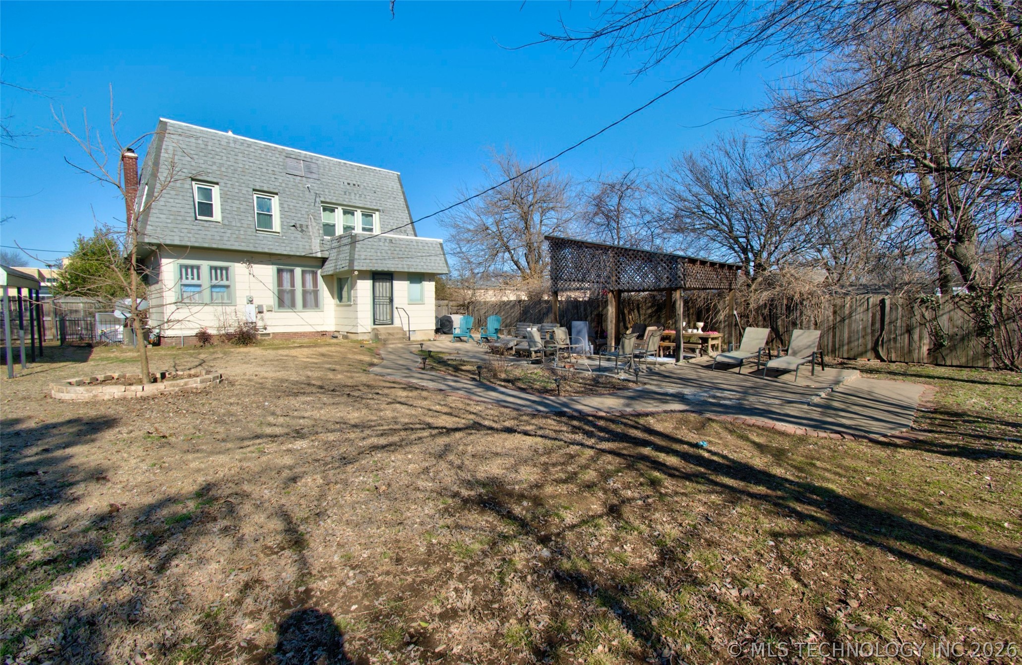 2419 W Okmulgee Street Property Photo 23