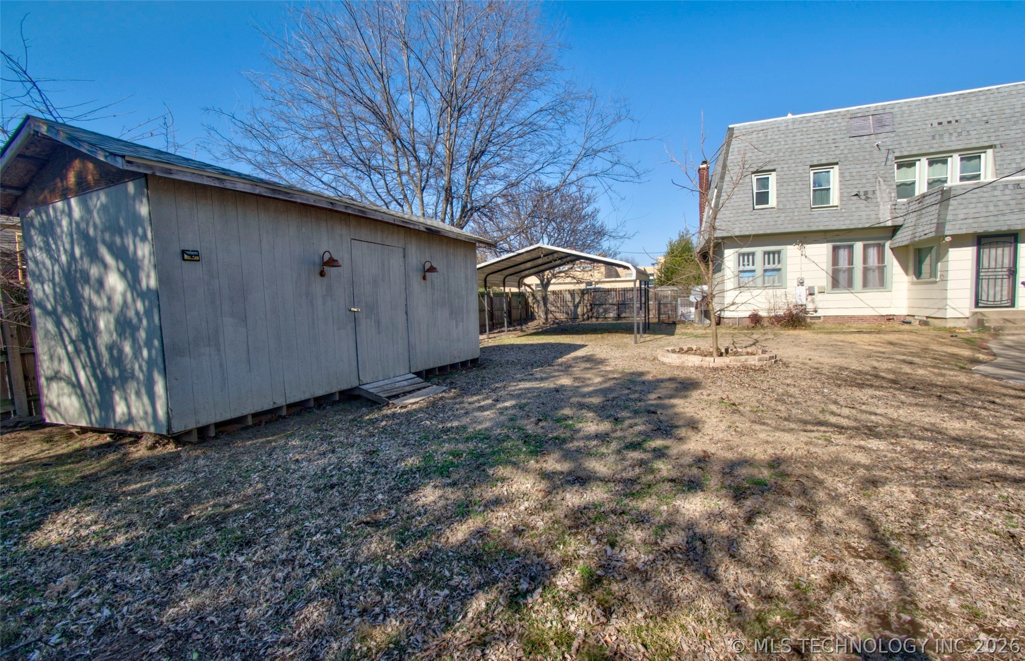 2419 W Okmulgee Street Property Photo 24