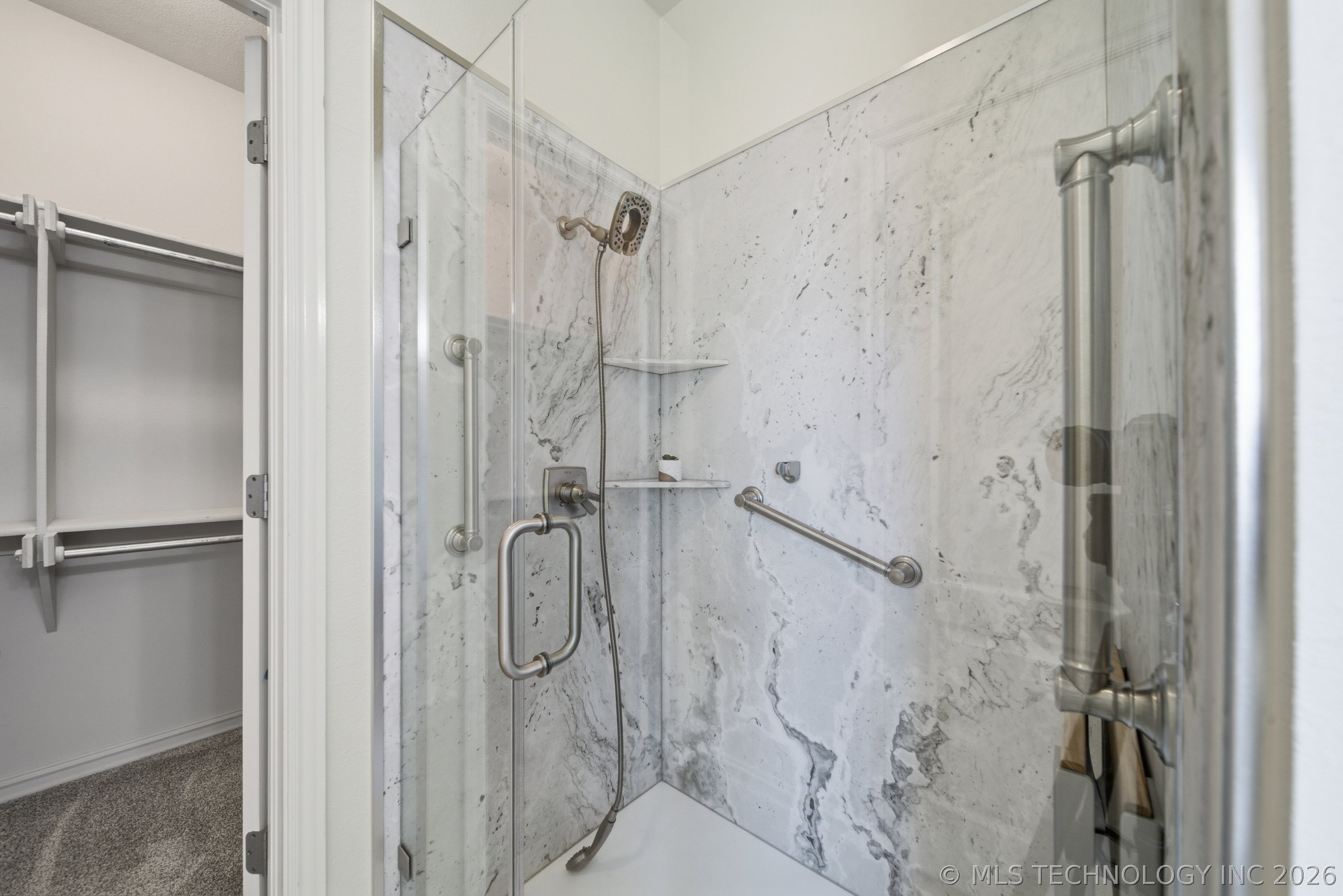 5006 S 189th East Avenue Property Photo 13