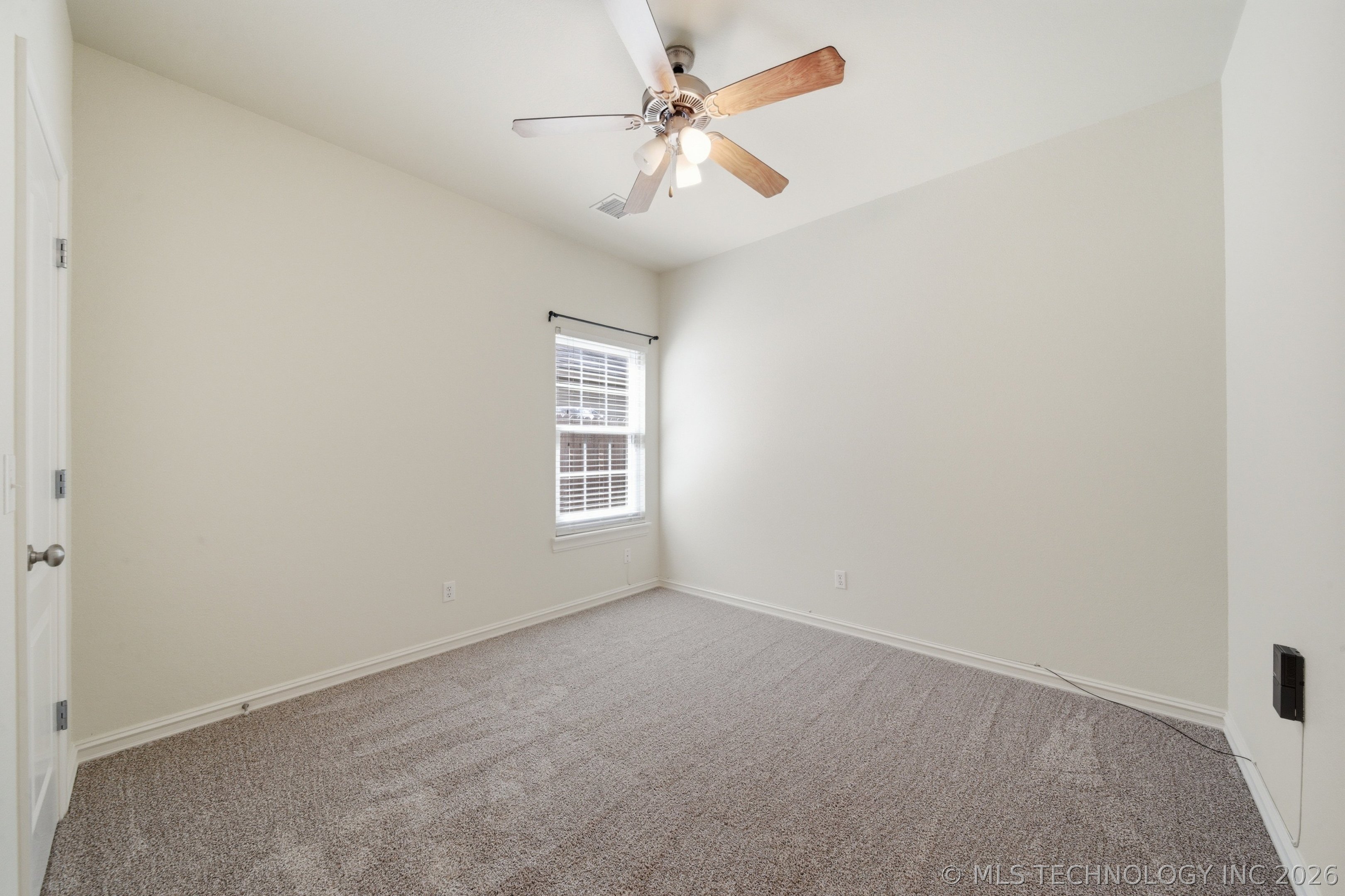5006 S 189th East Avenue Property Photo 16