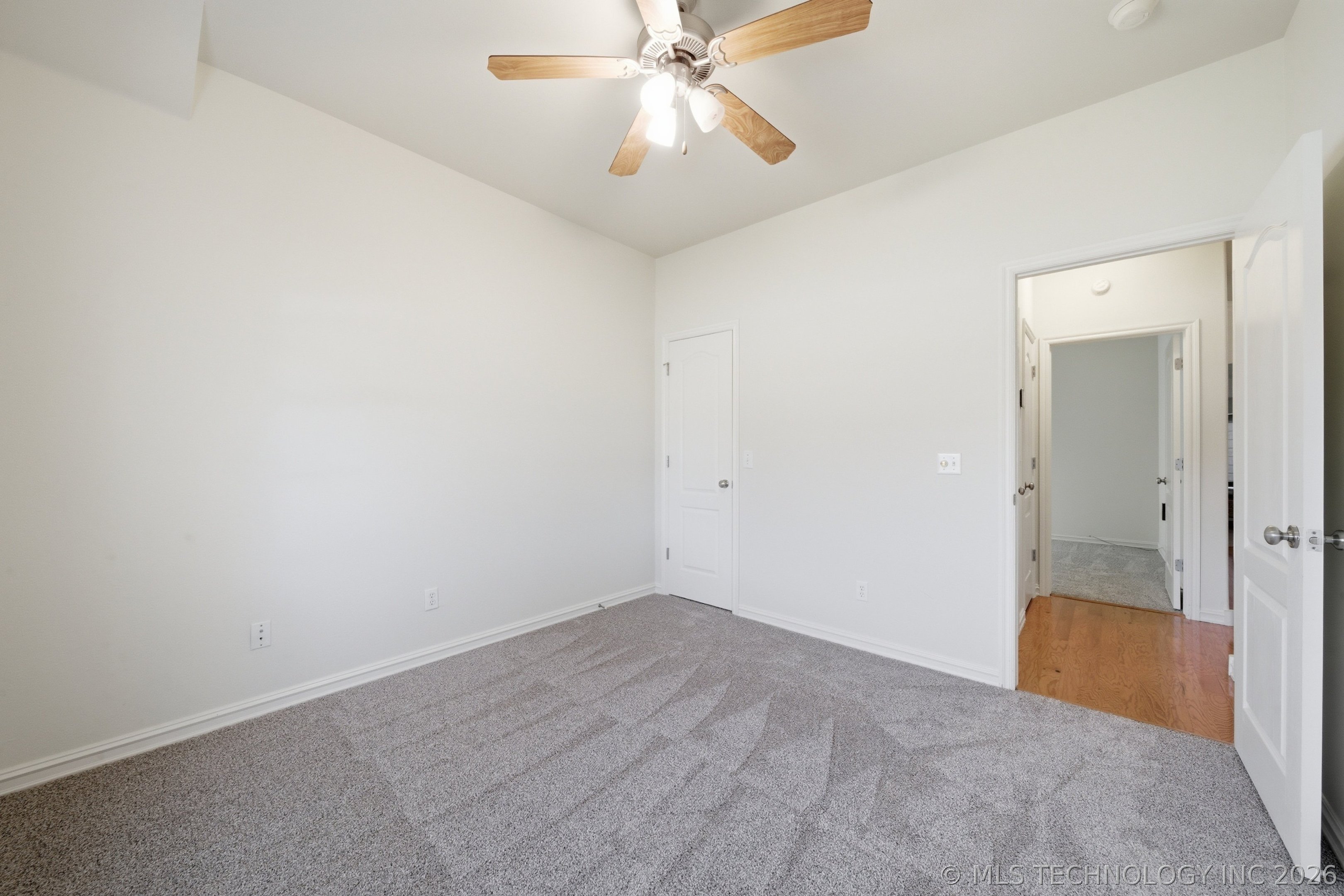 5006 S 189th East Avenue Property Photo 19
